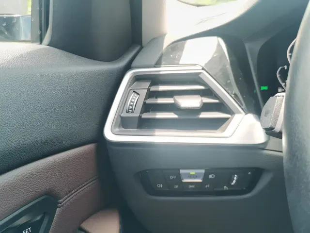 BMW 3 Series — Фото автомобиля 18