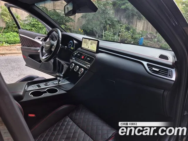 Genesis G70 Новый G70 Бензин 3.3T 2WD — Фото автомобиля 14