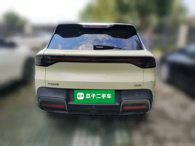 Changan Qiyuan Q05 — Фото автомобиля 5
