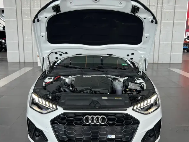 Audi A4L — Фото автомобиля 18