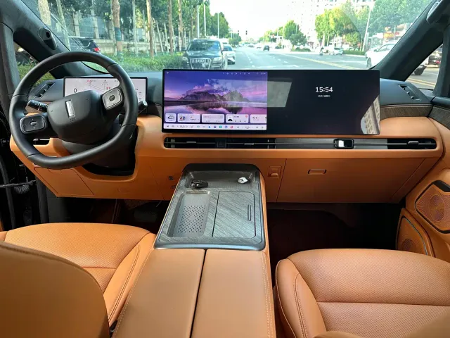Wey Alpine — Фото автомобиля 4