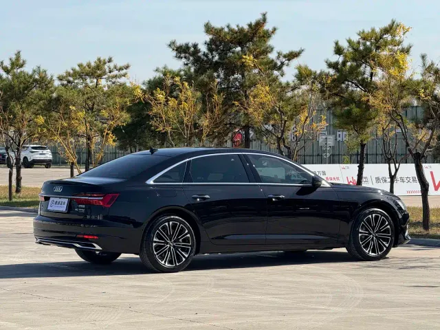 Audi A6L — Фото автомобиля 22