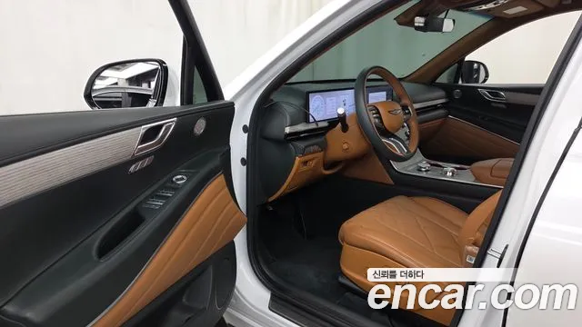 Genesis GV80 — Фото автомобиля 15