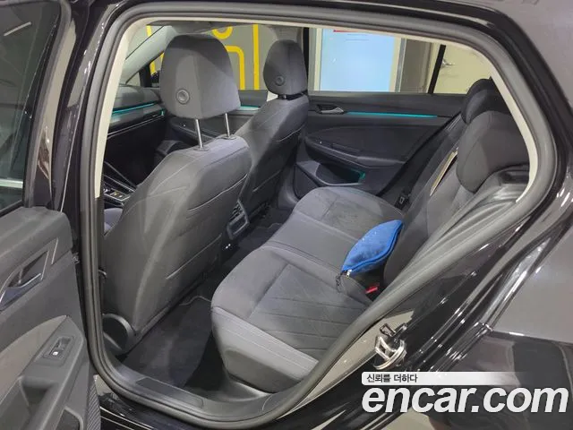 Volkswagen Golf Golf 8 поколение 2.0 TDI Prestige — Фото автомобиля 11