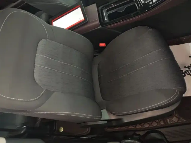 GAC Trumpchi M6 — Фото автомобиля 24