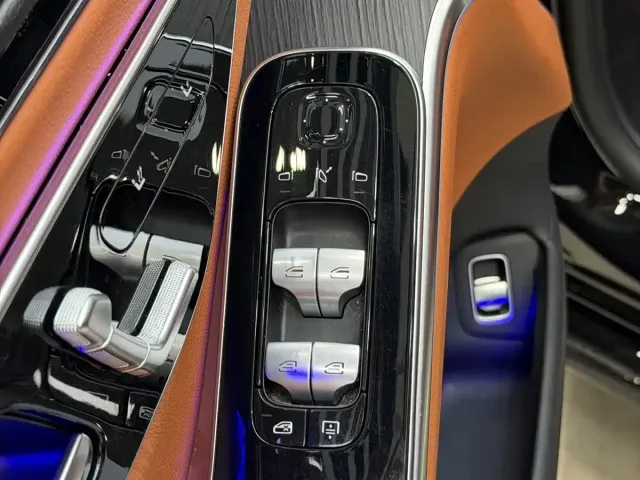 Mercedes-Benz S-Class — Фото автомобиля 6