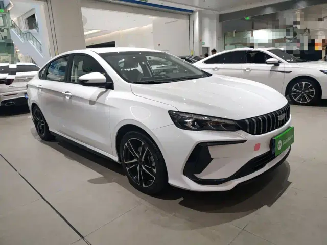 Geely Binrui — Фото автомобиля 3