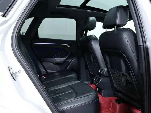 Audi Q3 — Фото автомобиля 6
