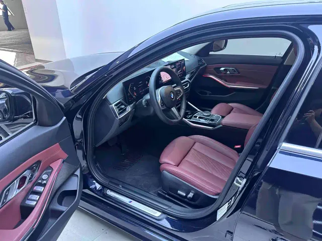 BMW 3 Series — Фото автомобиля 9