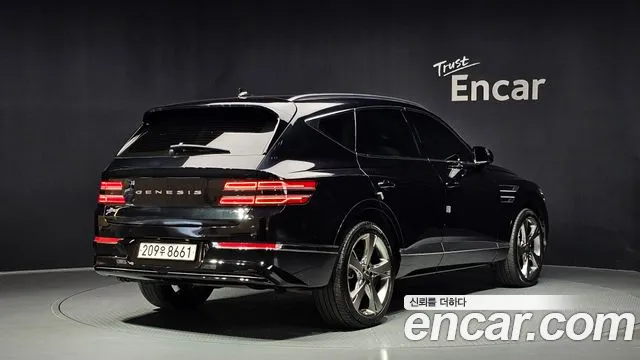 Genesis GV80 — Фото автомобиля 2
