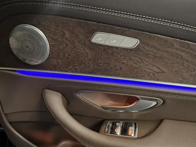 Mercedes-Benz Mercedes-Benz E-Class 2023 E 260 L — Фото автомобиля 18