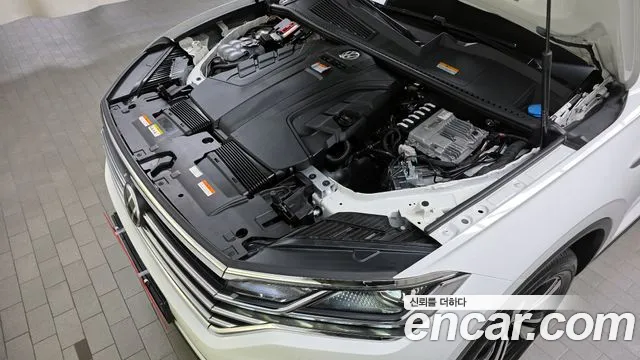 Volkswagen Touareg Touareg 3 поколение 3.0 TDI Premium — Фото автомобиля 6