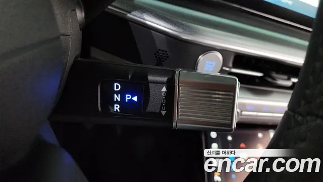 Hyundai Grandeur Grandeur (GN7) 2.5 Бензин 2WD — Фото автомобиля 9