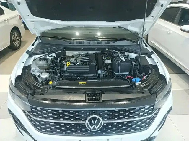 Volkswagen Lavida — Фото автомобиля 19