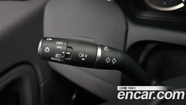 Land Rover Discovery Sport Generation 2 — Фото автомобиля 30