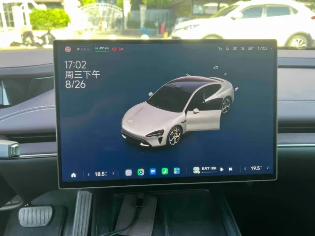 Xiaomi SU7 — Фото автомобиля 10