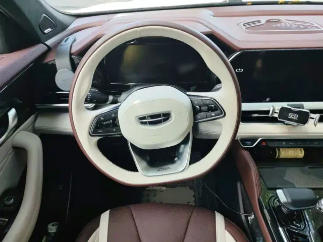 Geely Xingyue L — Фото автомобиля 11