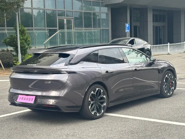 Zeekr 007 GT — Фото автомобиля 22