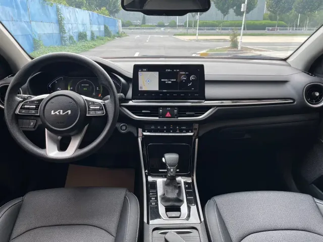 Kia K3 — Фото автомобиля 6