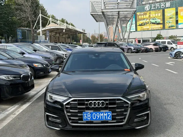 Audi A6L — Фото автомобиля 2