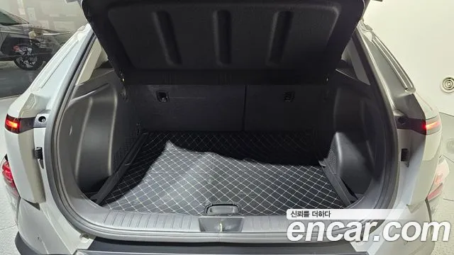 Hyundai Kona SX2 — Фото автомобиля 18