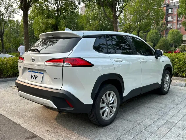 Toyota Corolla Cross — Фото автомобиля 11