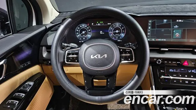 Kia Carnival Generation 4 — Фото автомобиля 12