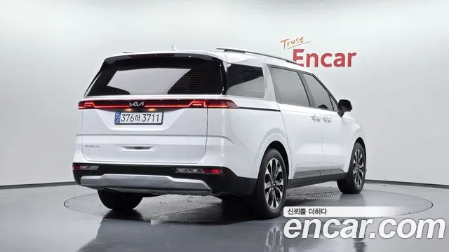 Kia Canival Carnival 4 поколение 9 мест Prestige — Фото автомобиля 2