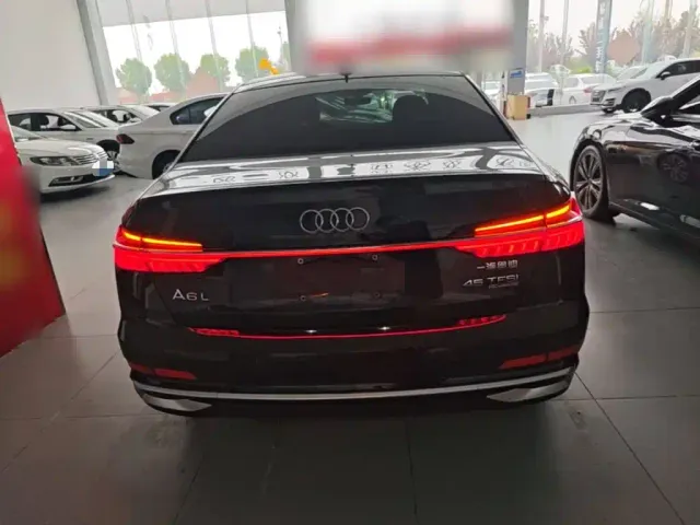 Audi A6L — Фото автомобиля 5