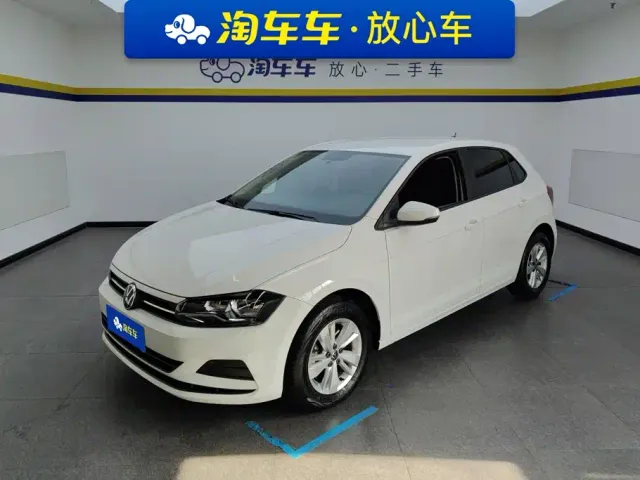 Фотография автомобиля — Volkswagen Polo