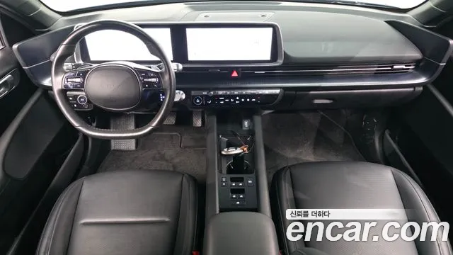 Hyundai Ioniq 6 — Фото автомобиля 10