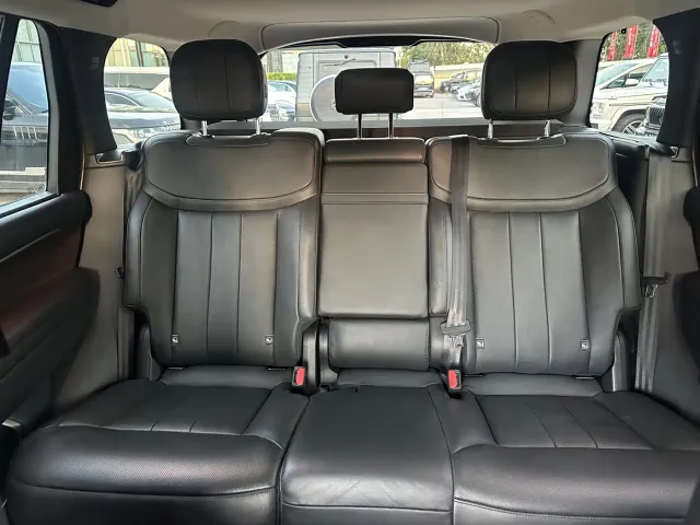Land Rover Range Rover — Фото автомобиля 10