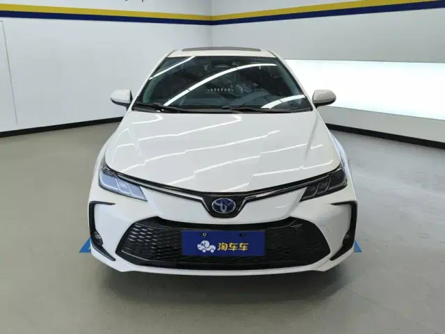Toyota Corolla — Фото автомобиля 2