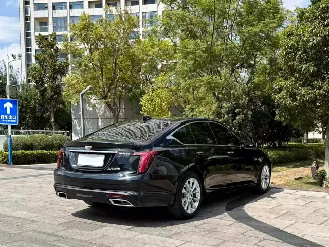 Cadillac CT5 — Фото автомобиля 9
