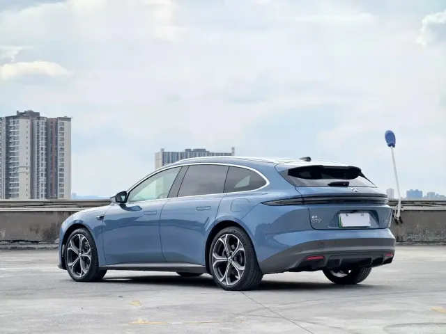 Nio ET5 Touring — Фото автомобиля 17