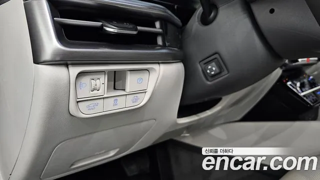 Hyundai Grandeur GN7 — Фото автомобиля 27