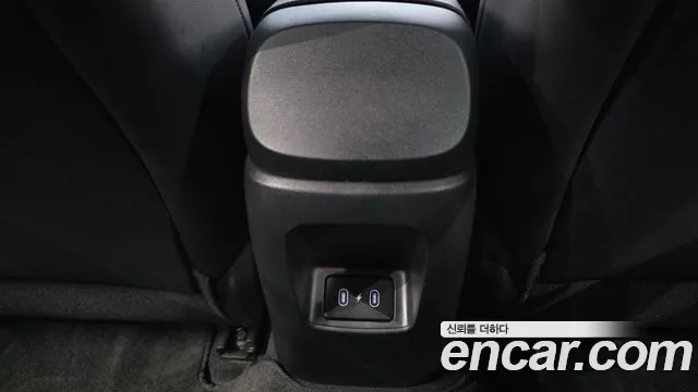 Hyundai Avante CN7 — Фото автомобиля 30