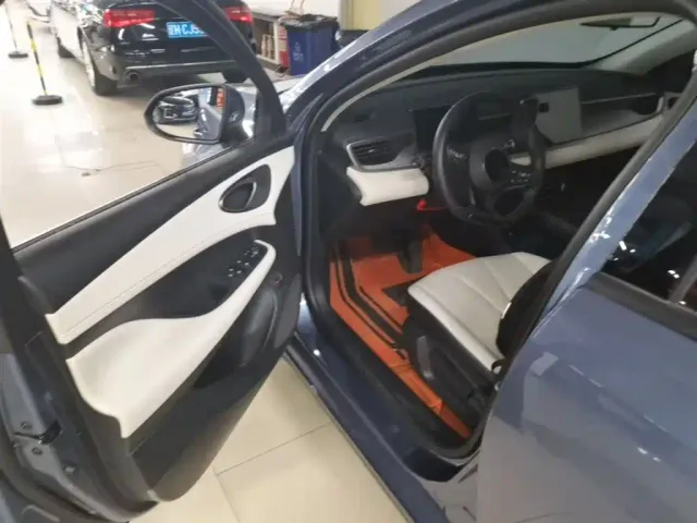 BYD Seal 05 DM-i — Фото автомобиля 15
