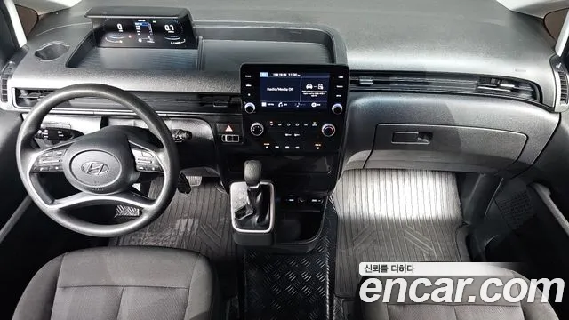 Hyundai Staria — Фото автомобиля 10