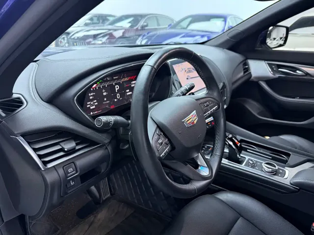 Cadillac CT5 — Фото автомобиля 6