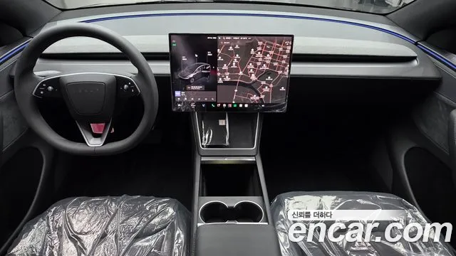 Фотография автомобиля — Tesla Model Y