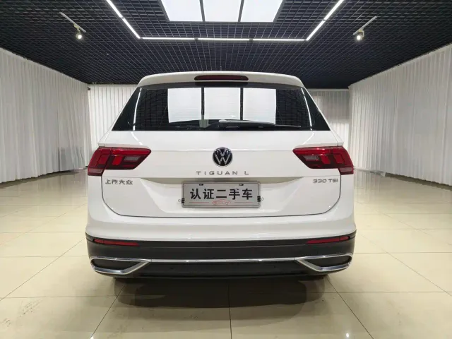 Volkswagen Tiguan L — Фото автомобиля 8