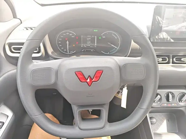 Wuling Hongguang — Фото автомобиля 10
