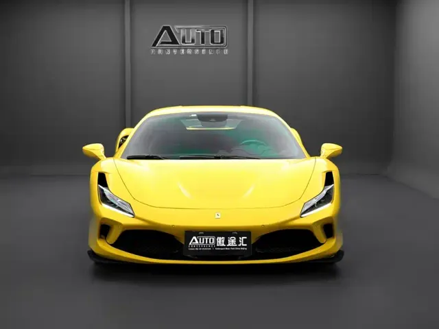 Ferrari F8 — Фото автомобиля 2