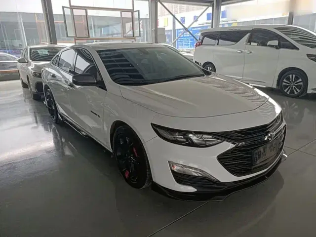 Chevrolet Malibu XL — Фото автомобиля 3