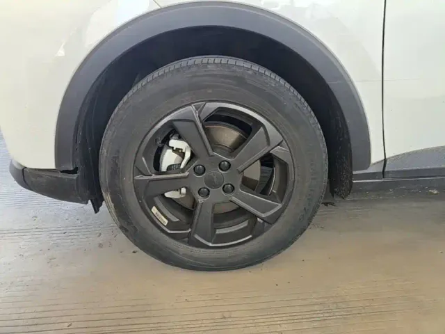 Geely Geometry E Firefly — Фото автомобиля 22
