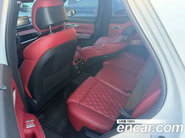 Genesis GV70 — Фото автомобиля 5