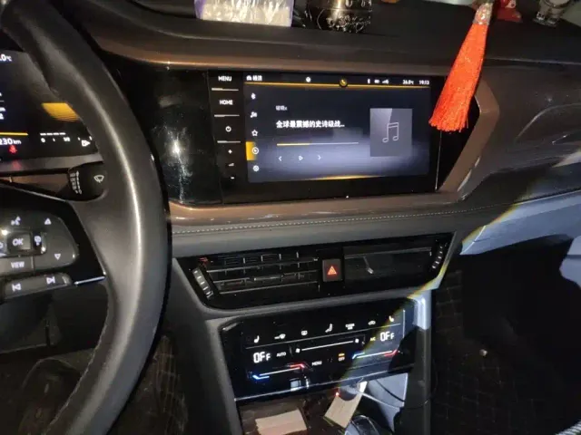 Volkswagen Tharu — Фото автомобиля 5