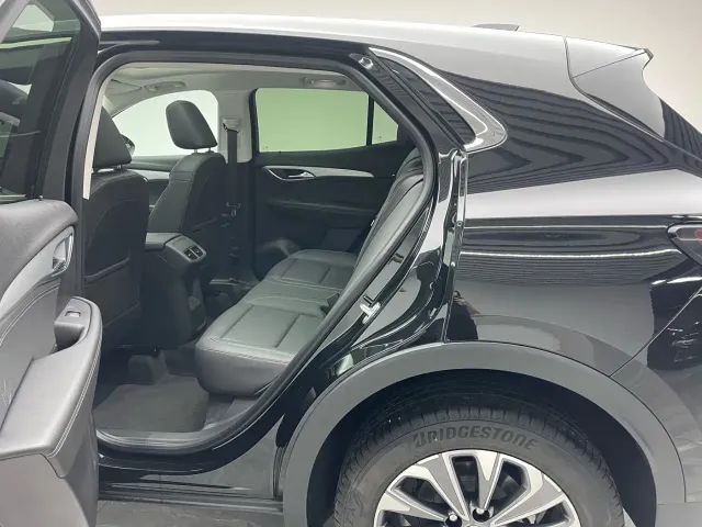 Buick Envision S — Фото автомобиля 17
