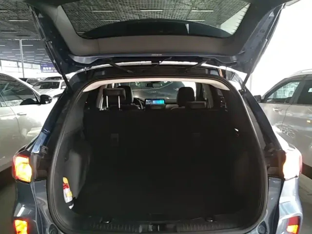 Ford Escape — Фото автомобиля 18